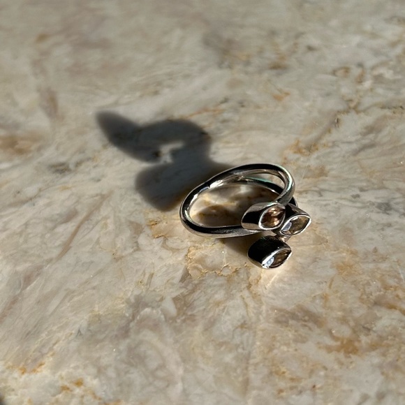 Smoky Quartz and Sterling Silver Ring - Picture 1 of 2